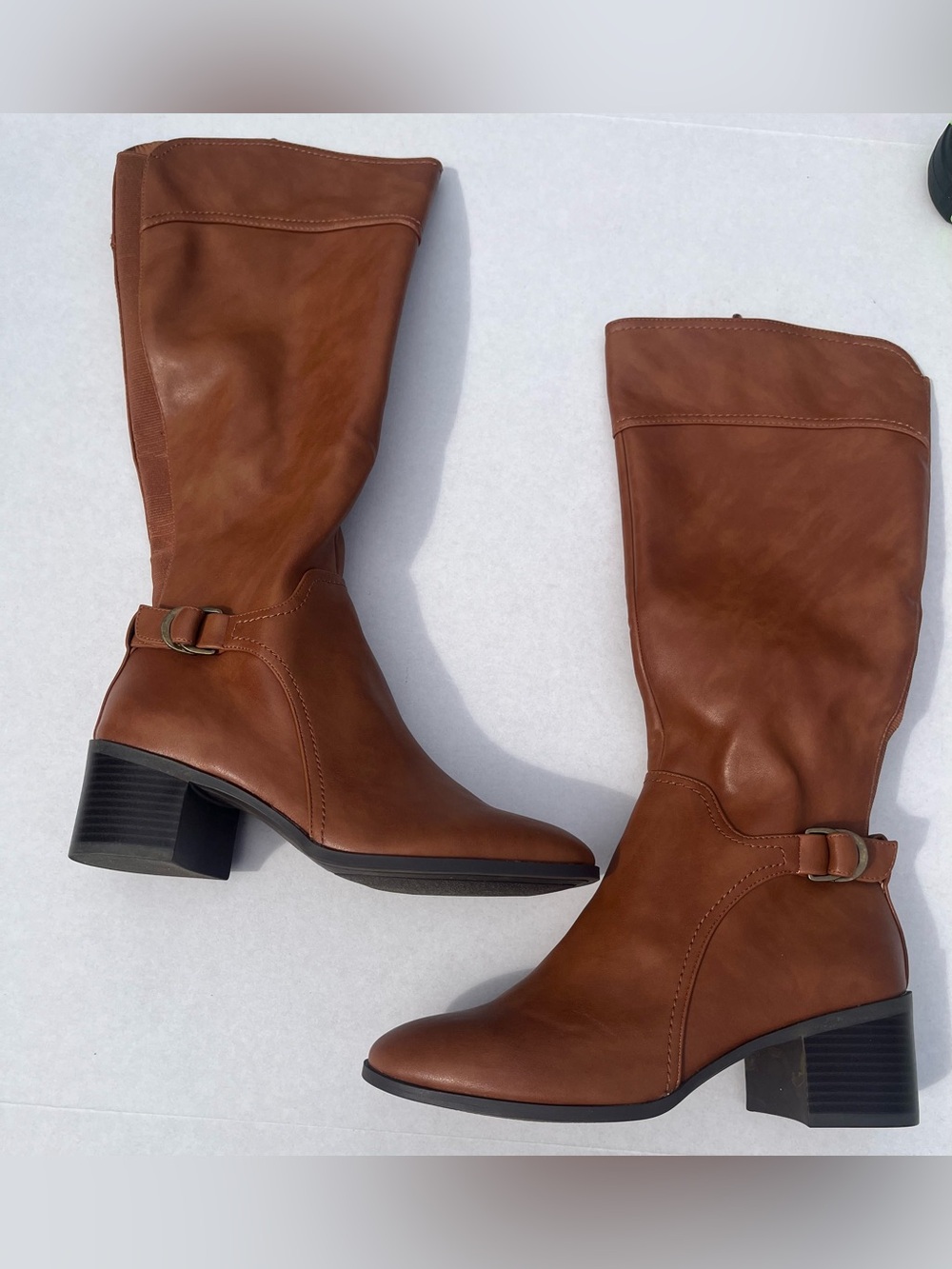 Style & Co Vannie Cognac Women’s Tall Boots Size 8M Side Zip Buckle Block Heels